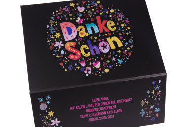 Geschenkbox danke dankeschön schwarz closeup